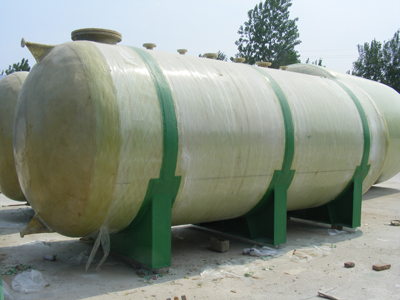 玻璃鋼儲(chǔ)存罐